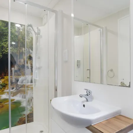بيت خشبي 1 Bed In Oc-b32969 نيوباي بريدج
