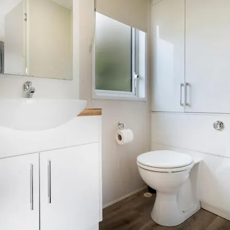 1 Bed In Oc-b32969 *